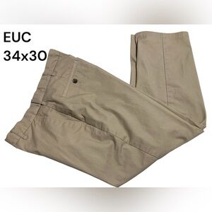 EUC Men’s Saddlebred Traveler Khaki Pants Size 34x30